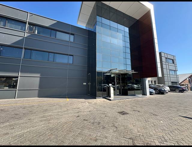 680M² OFFICE TO LET IN CENTURION CENTRAL